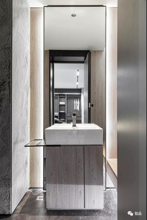 1589608949323082.jpg 1589608949323082.jpg